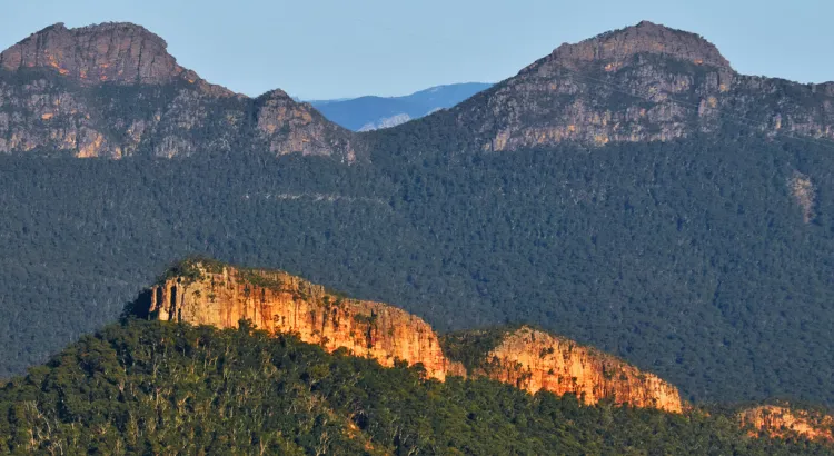 restaurant-le-nocturne|Serra Range: Hike through the Serra Range.